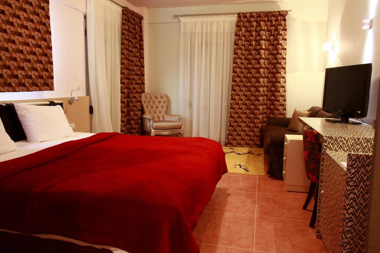 אדסה Aigai Hotel מראה חיצוני תמונה